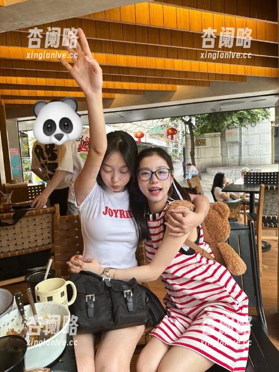 在166fun上，享受免费的吃瓜乐趣，发现精彩内容！