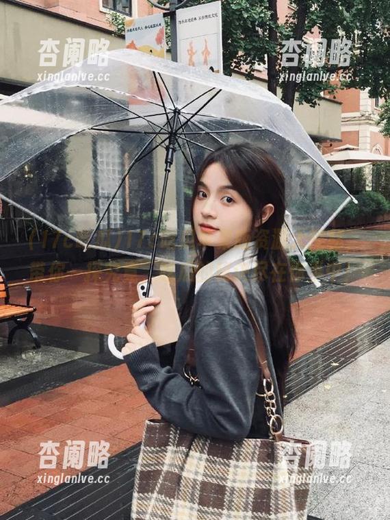 17c吃瓜苹果版资源大揭秘，带你一探究竟，吃瓜的秘诀尽在你手中！