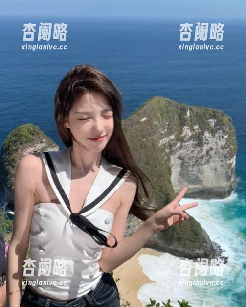 期待已久！《17c黑料吃瓜》发布，探索动漫游戏不可告人的秘密和黑料。