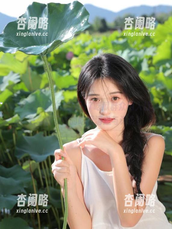 访问17吃瓜群众网入口，掌握最及时的吃瓜消息与评论！