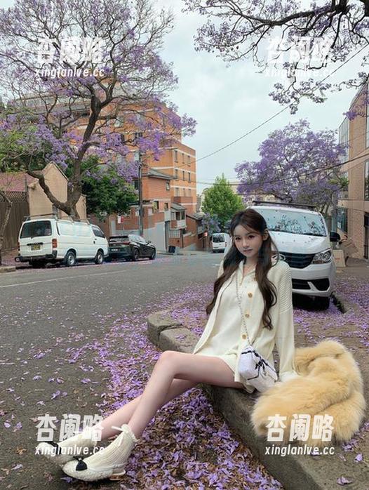 51cg10.fun官网：成为吃瓜界的领军者，分享你的观察与见解