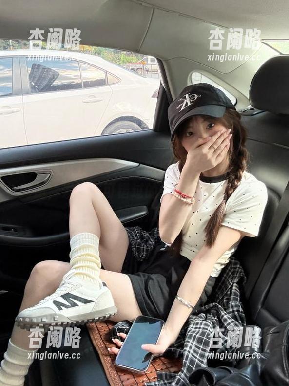 探索“51吃瓜今日吃瓜必吃”网站，发现不可错过的娱乐资源，马上开始吃瓜！