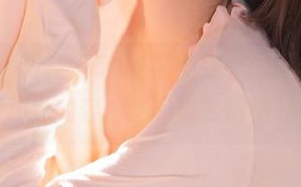 在“51吃瓜免费看”网站上，收藏精彩内容，让吃瓜变得更轻松！