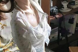 探索校园大瓜的真相，“51吃瓜网”网页入口等你来揭晓！