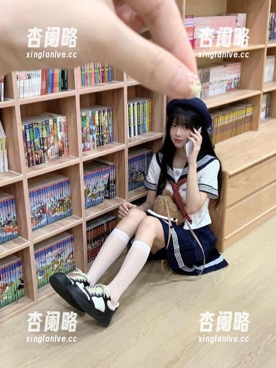 关注51在线吃瓜，在线畅聊电影、综艺与明星，享受美好时光！