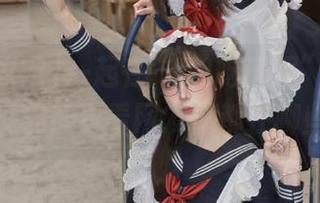 一起在“52吃瓜网”官网探讨精彩投稿，看看网友们都在聊些什么！