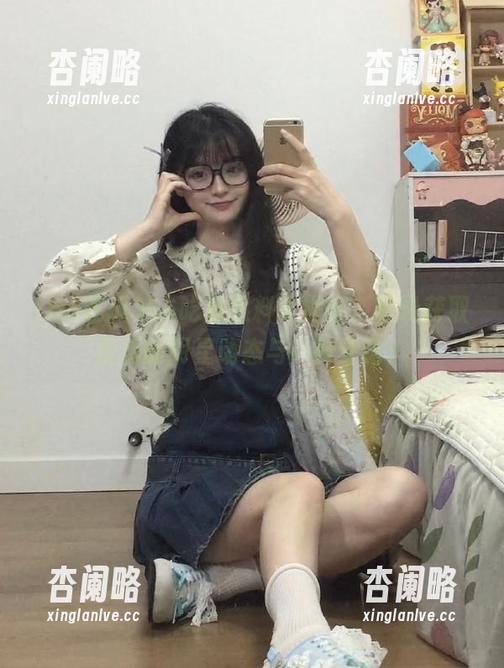66吃瓜黑料大揭密，登录获取最新的明星动态与热辣评论！