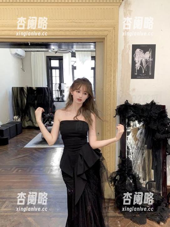 视频分享社区：登录92吃瓜网，畅游吃瓜和动漫游戏乐园，尽享精彩内容!