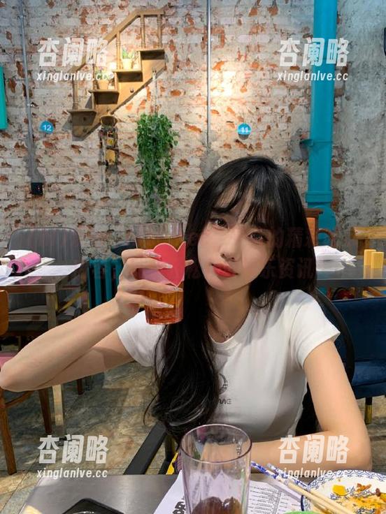 观看“hls09.cc”平台的精彩吃瓜内容，助你轻松获取娱乐资讯