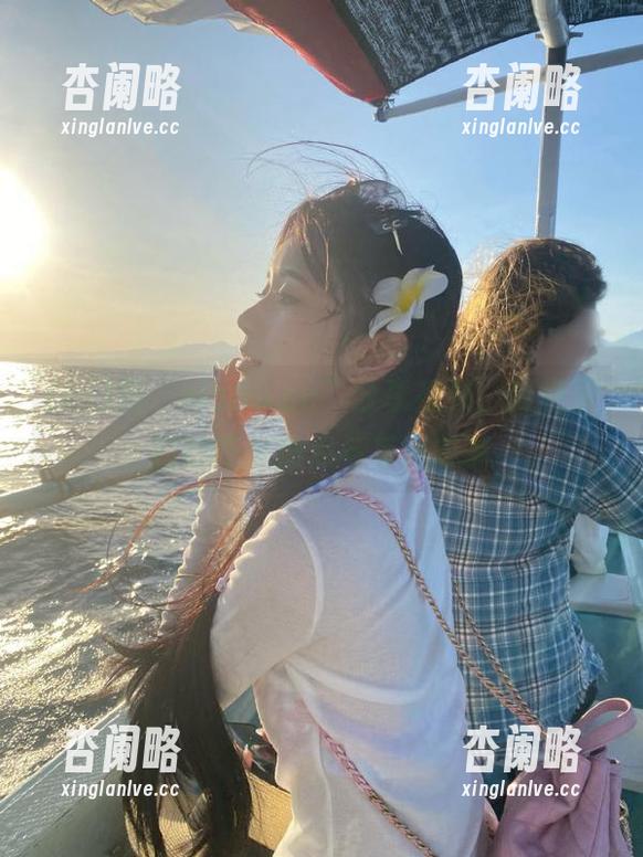 用“hls09.cc”分享视频，探索最新的吃瓜热点与有趣故事