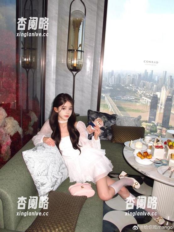最新吃瓜热点尽在zztt11，赶紧去网址看看热议话题吧！