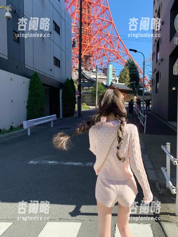 今日吃瓜娜娜视频抢先看，尽在“五一吃瓜”官网，精彩不容错过！