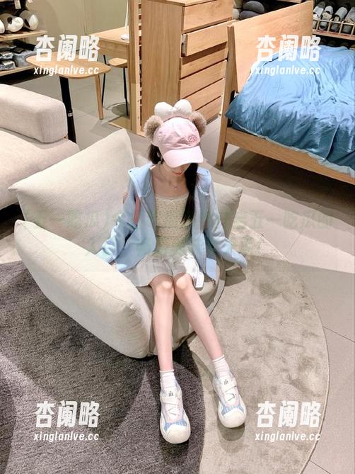今日吃瓜娜娜开启五一吃瓜的入口，畅游美味新天地！