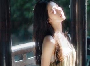 在人人吃瓜网观看时事热点，掌握娱乐圈潮流，绝不落后于人！