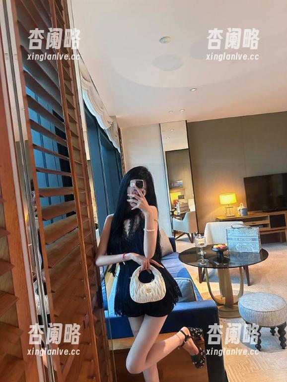 下载免费吃瓜网苹果版，收藏属于你的吃瓜时刻！