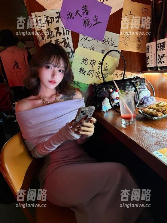 冲哥黑料全网黑料入口揭秘：探索传送门带你进入不一样的首页