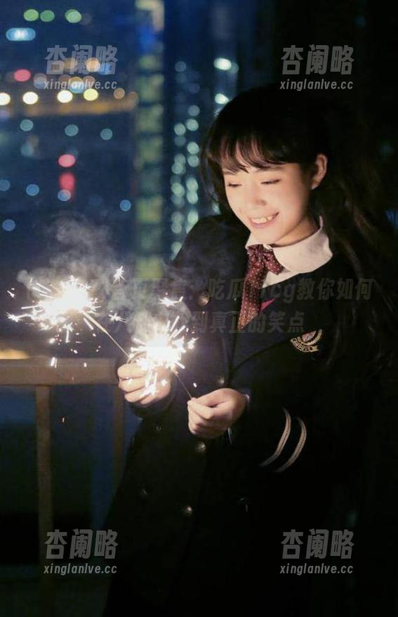首页聚焦：吃瓜17cg教你如何在八卦中找到真正的笑点