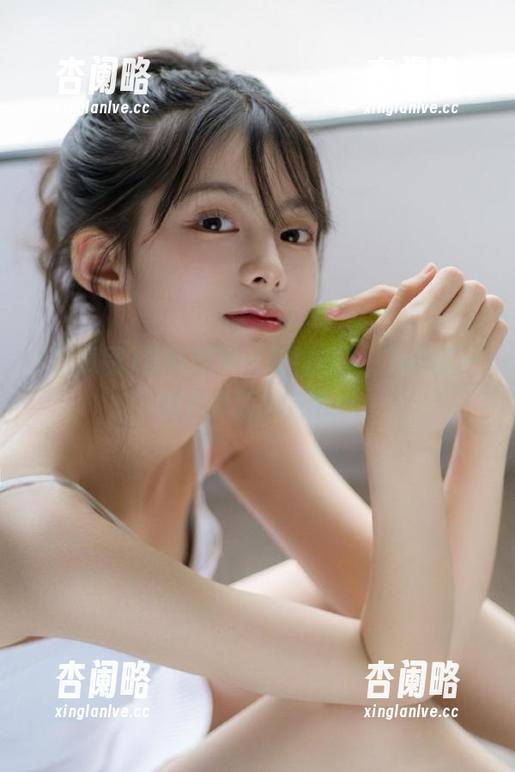 尝鲜吃瓜网在线进入，ios用户的八卦新闻新选择