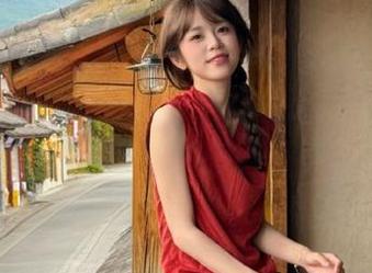人人吃瓜网黑料放送，快来访问网址获取最新娱乐八卦新闻！