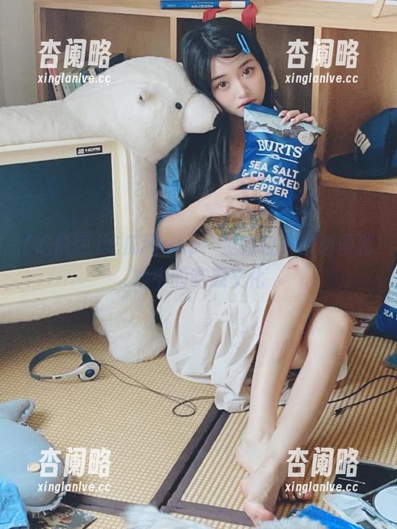 吃瓜网app：全方位解读动漫游戏中的吃瓜文化