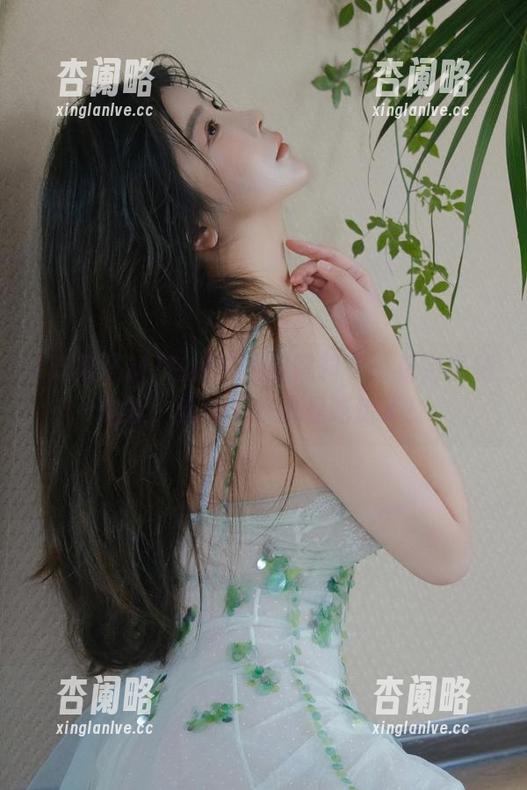 在线“吃瓜黑料”：看完视频地址，这波瓜我算是吃饱了！