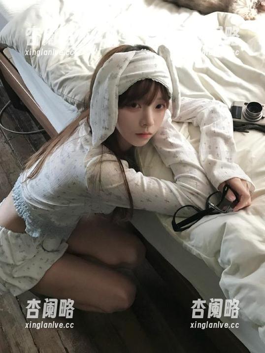 访问明星黑料的免费线路，尽览各路明星的黑暗秘密
