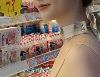 使用网曝黑料网站观看独家新闻，畅享第一手黑料信息