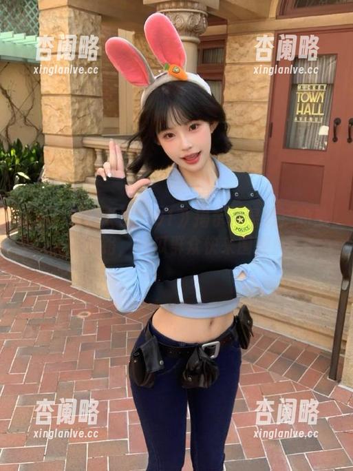 《黑料91》揭示明星背后的黑暗线路，吃瓜群众快来围观！