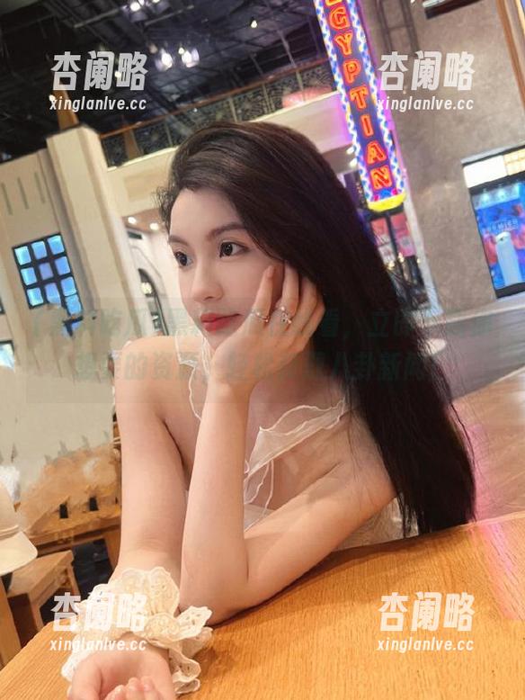 黑料吃瓜在线看，立即下载你想要的资源，轻松获取八卦新闻！