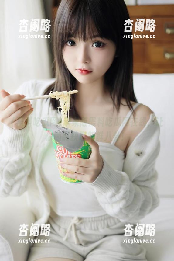 苹果版黑料吃瓜网在线，让你随时获取新鲜八卦！