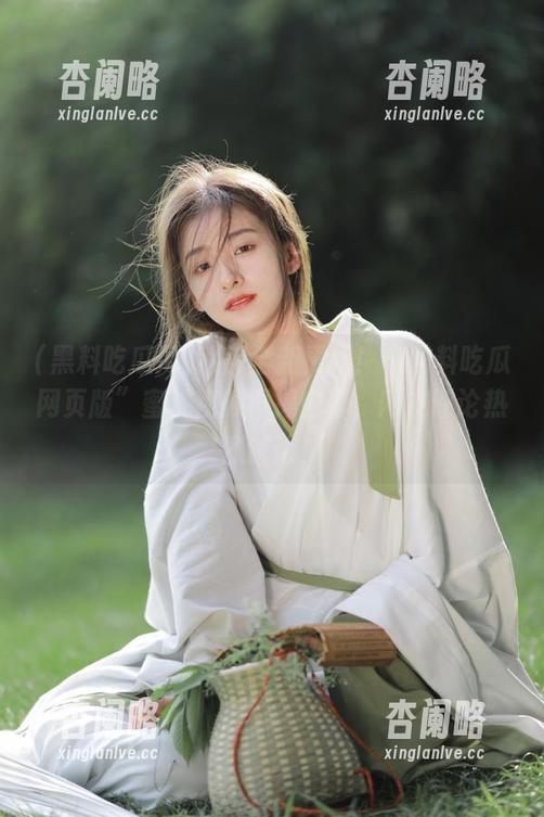 全新更新！“黑料吃瓜网页版”蜜桃视频再揭内幕，网友评论热烈讨论！