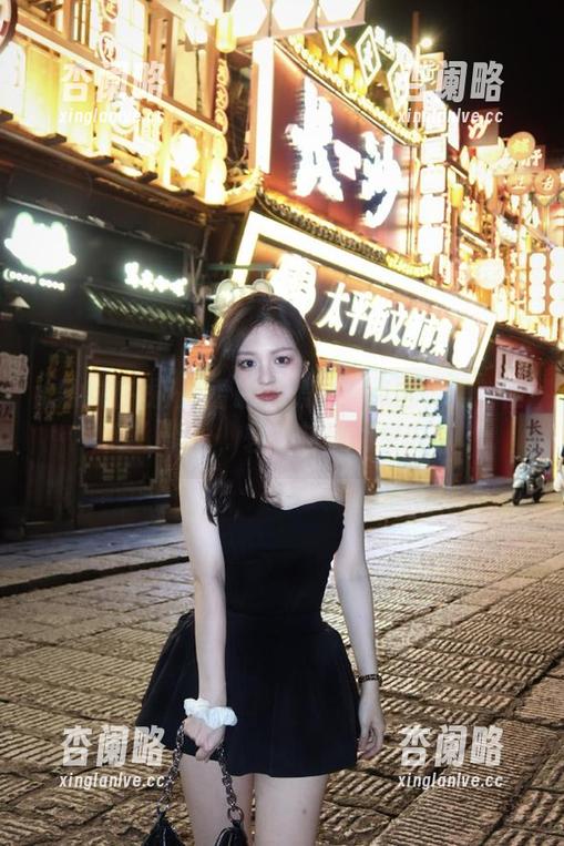 想看最新黑料？点击“黑料在线”地址，轻松获取明星内幕