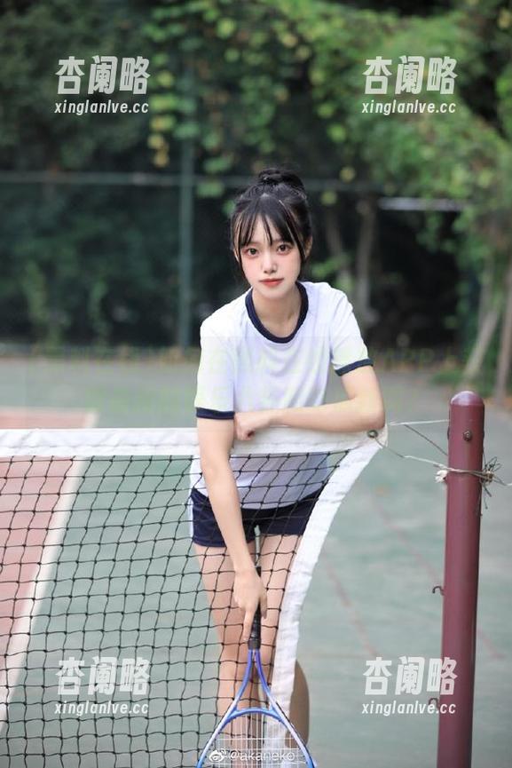 如何在黑料在线播放APP上获取最新的娱乐八卦和吃瓜新闻？