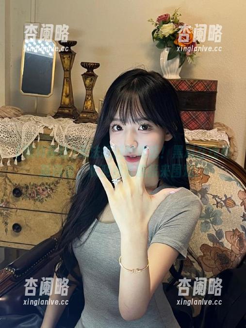 无法抵挡的诱惑！黑料在线最新内容，欢迎点击链接来围观！