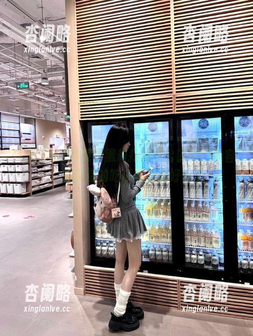 观看黑料打烊平台的热门内容，满足你的吃瓜需求和好奇心