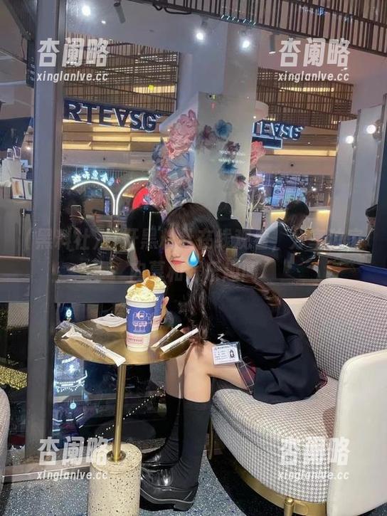 打开黑料社在线观看，分享独家内幕和娱乐趣闻