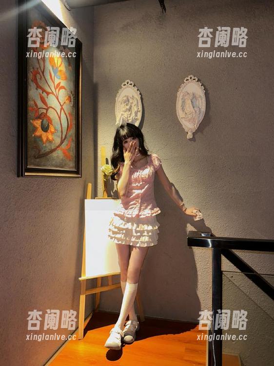 探秘黑料社官网，了解最新八卦的网页传送门，成为你的吃瓜指南