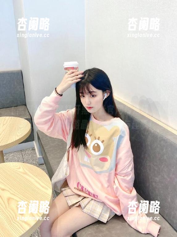 一键打开黑料社官网传送门，让吃瓜爱好者畅游最新的秘闻与趣事！