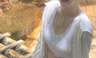 想要第一时间直达黑料聚集地，获取最新绯闻与内幕？